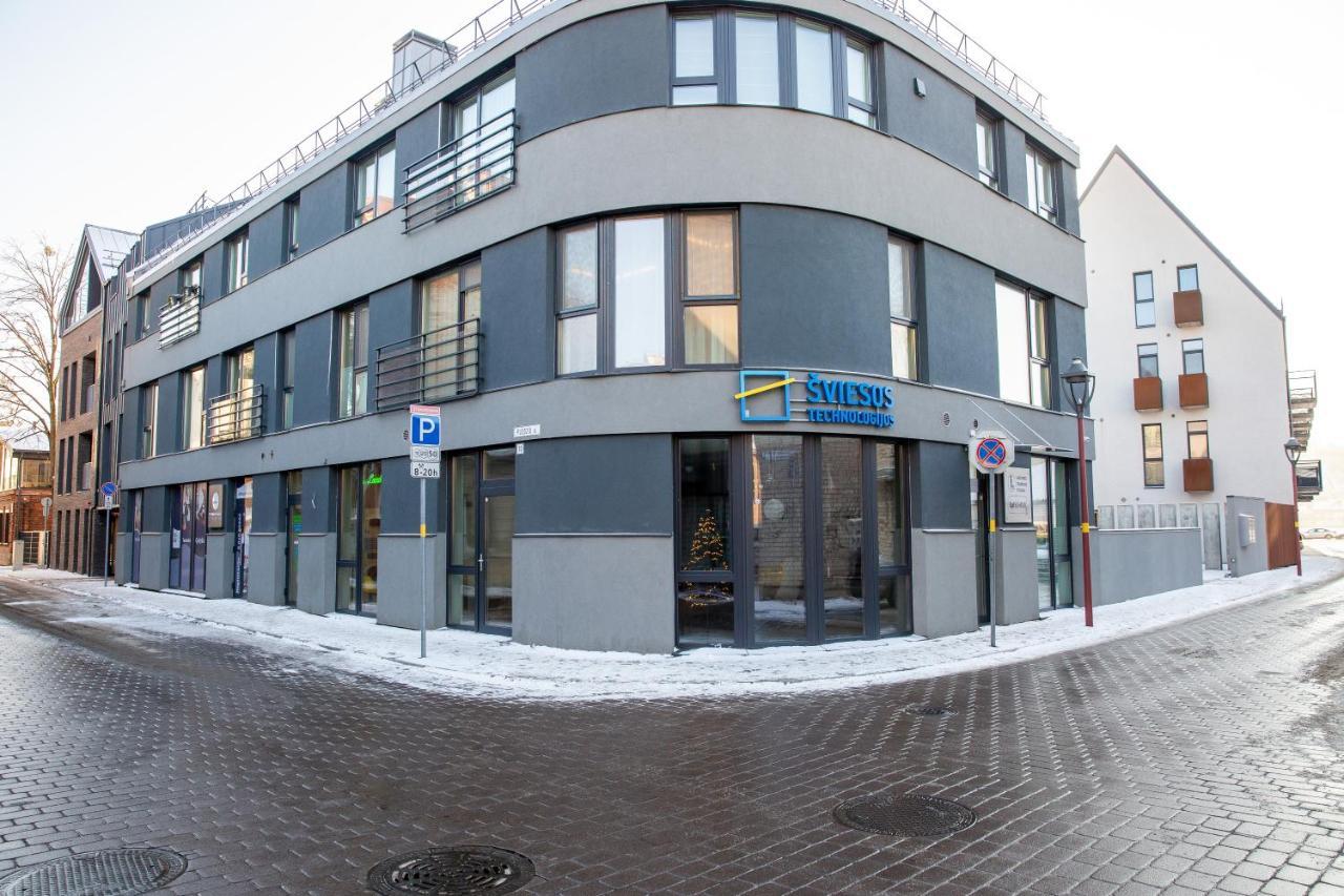 Luxurious Blue&Yellow Apartment In Kaunas Center Luaran gambar
